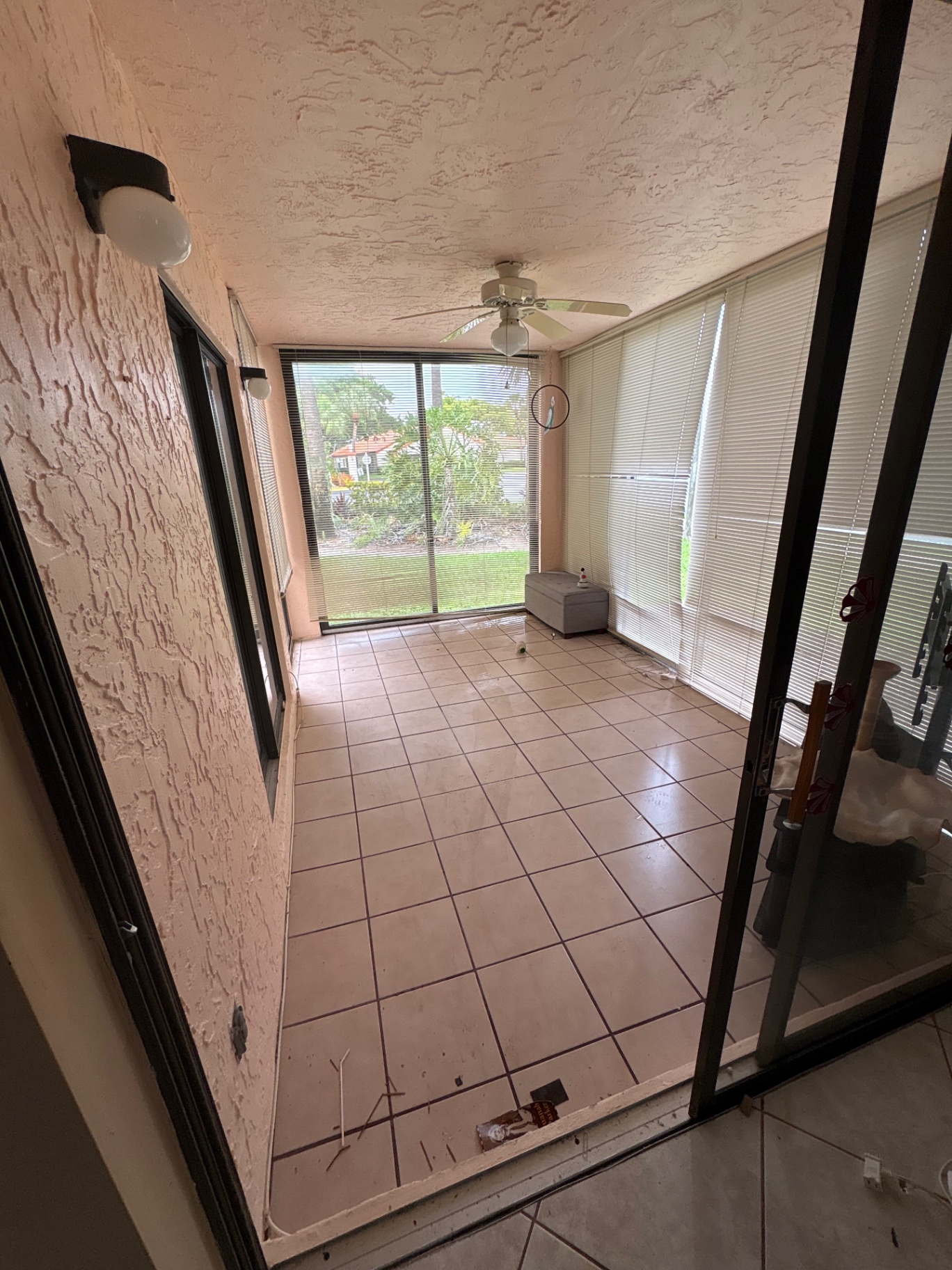 Sunroom cleared of unwanted belongings